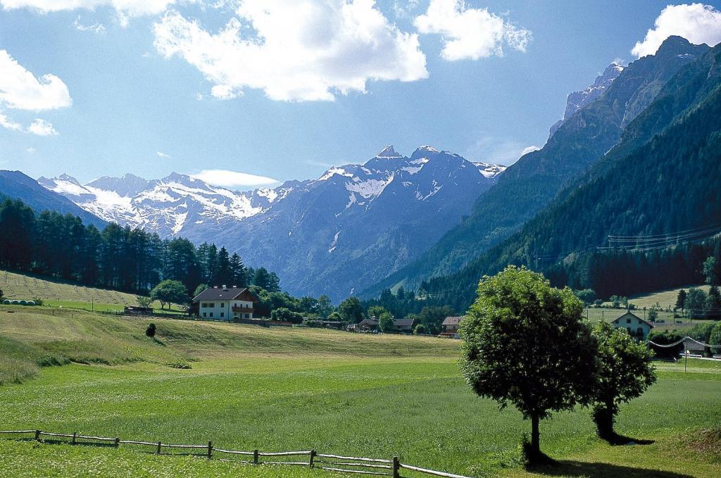 Alpin Hotel Gudrun Colle Isarco Exterior foto